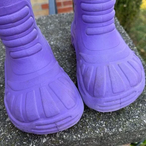 Crocs Handle It Boots Purple Slip on Unisex Kids M size 1 - W 3 - Picture 6 of 13